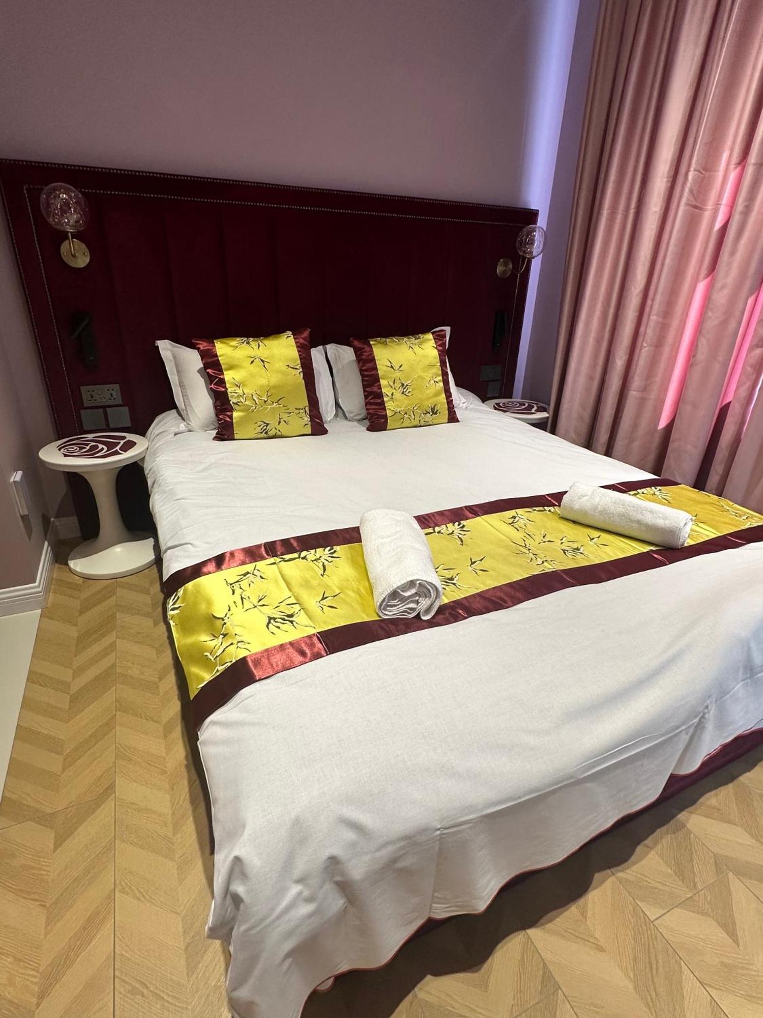 Rosemay Hotel Near London Heathrow Airport Hayes  Exterior foto